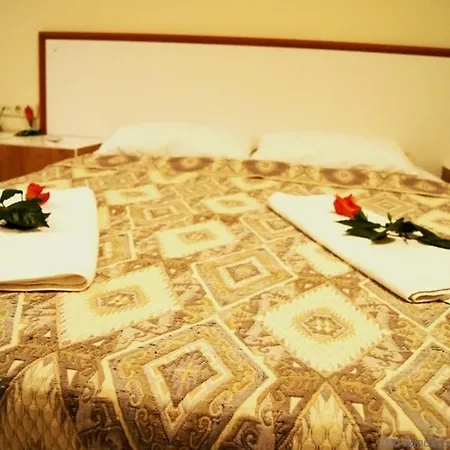 Club Alisya 4*