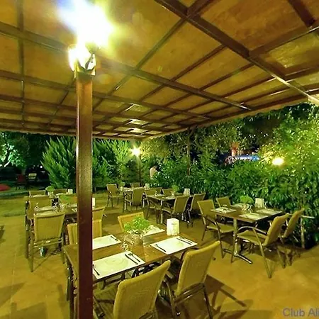 Club Alisya טורבה